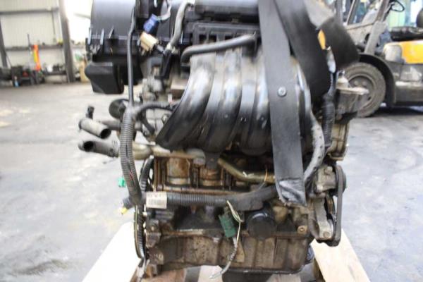 MOTEUR NISSAN MICRA K12 1.2CC CODE CR12 088546R - Vue 4